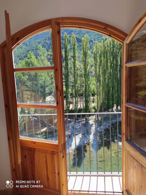 Casa Sobre Rio Noguera Pallaresa Gerri de la Sal 외부 사진